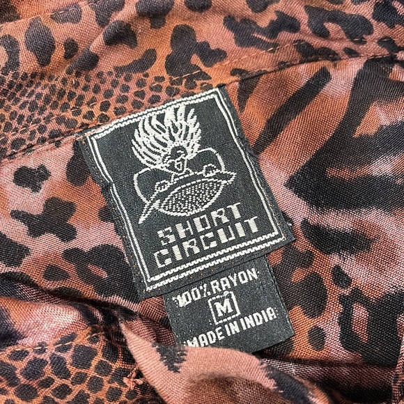 SHORT CIRCUIT Vintage 80's 90's Button Down Shirt Animal Print-Medium - Picture 4 of 4